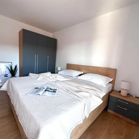 Drago Apartment *