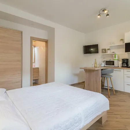 Drago Apartment *