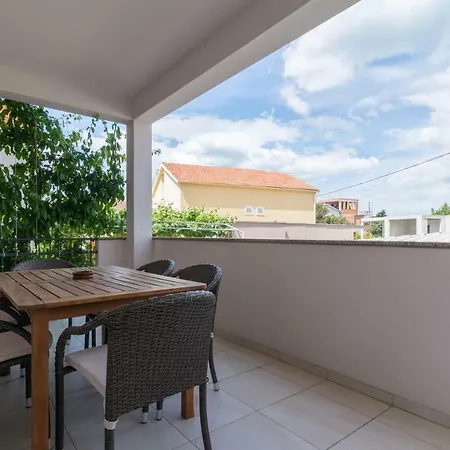 Drago Apartment